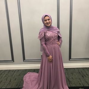 Meet your Posher, Hadeel